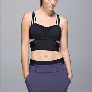 Lululemon crop top